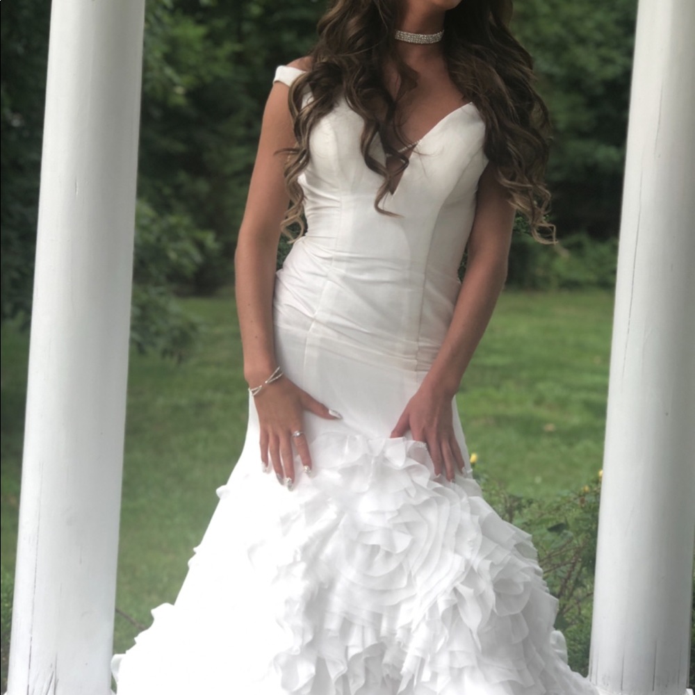PROM/WEDDING DRESS